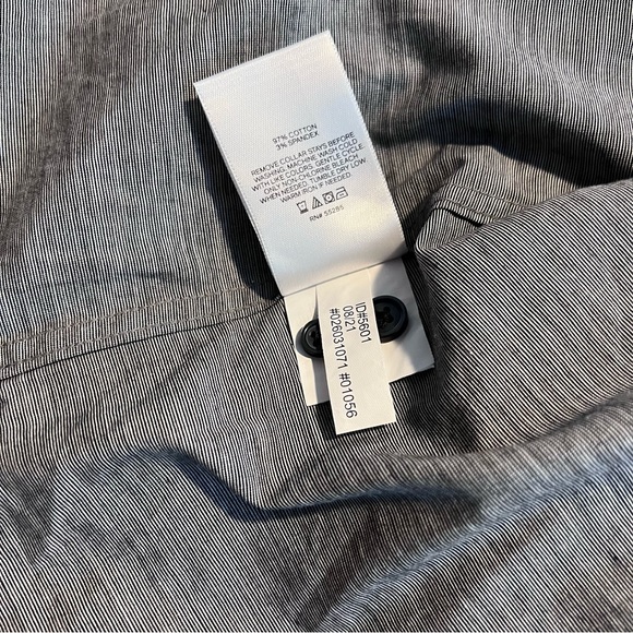 Men’s button up shirt - Picture 5 of 6